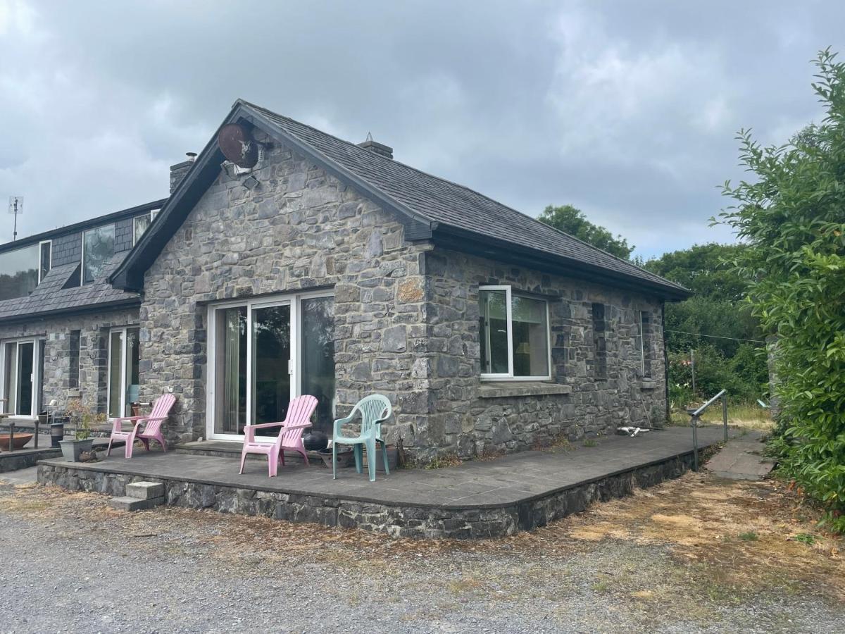 Lakeland Midsummer Lakehouse Oughterard Buitenkant foto
