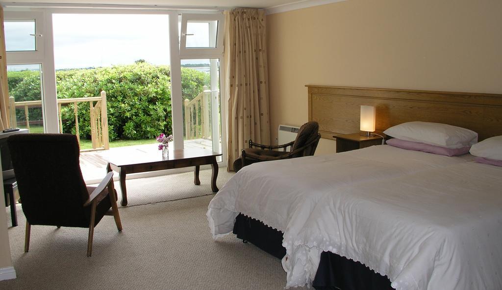 Lakeland Midsummer Lakehouse Oughterard Kamer foto