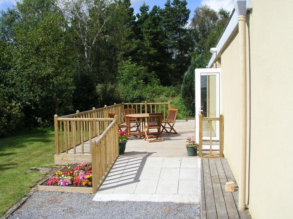 Lakeland Midsummer Lakehouse Oughterard Buitenkant foto