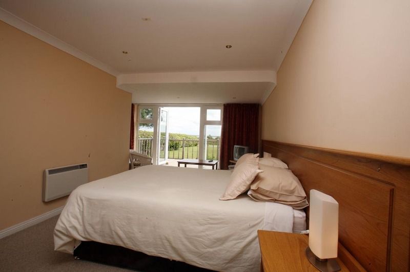 Lakeland Midsummer Lakehouse Oughterard Buitenkant foto